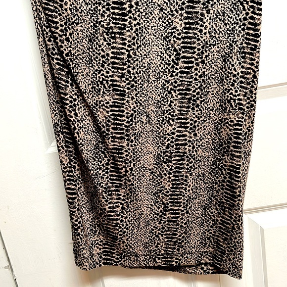 Tart Black Tan Reptile Print Cold Shoulder Model Body Con Dress size M NWT - Picture 3 of 6